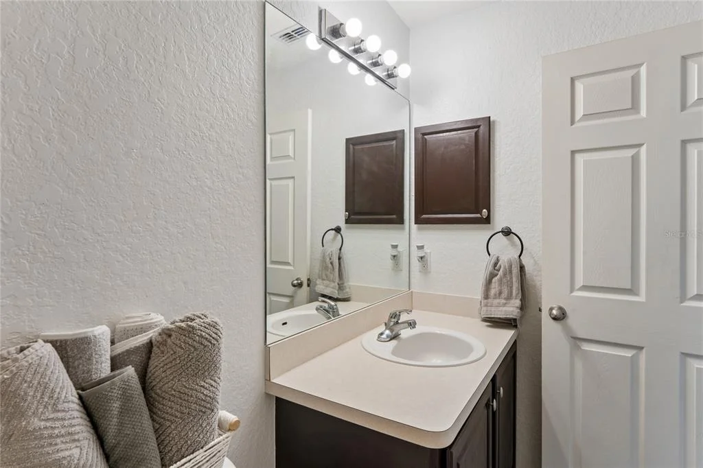 Photo of 10318 GIFFORD DRIVE