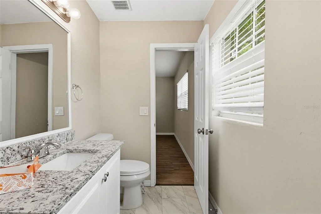 Photo of 6138 OAKCREST CIRCLE