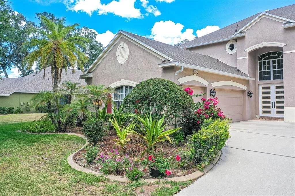 Photo of 915 HICKORY FORK DRIVE