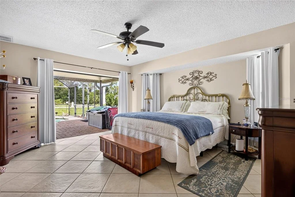Photo of 25454 PALISADE ROAD