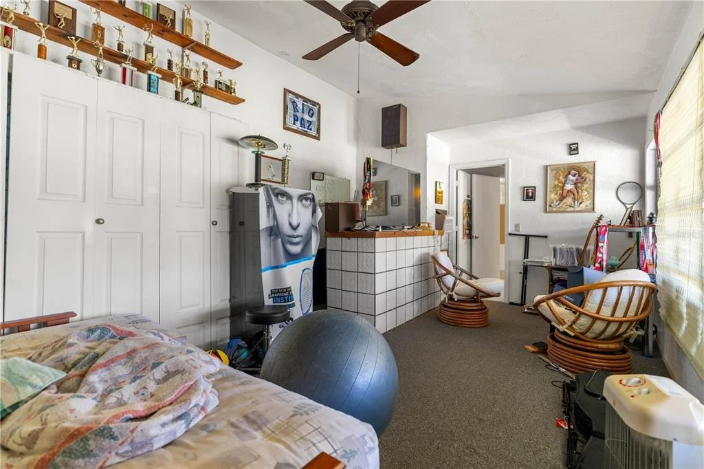 Photo of 2065 DUNCAN ROAD