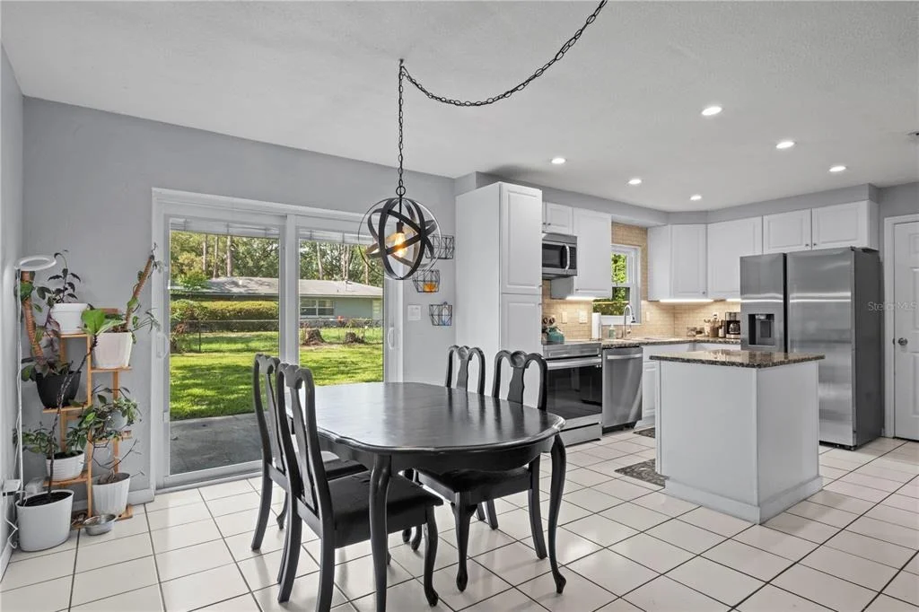 Photo of 2819 NW 55TH BOULEVARD