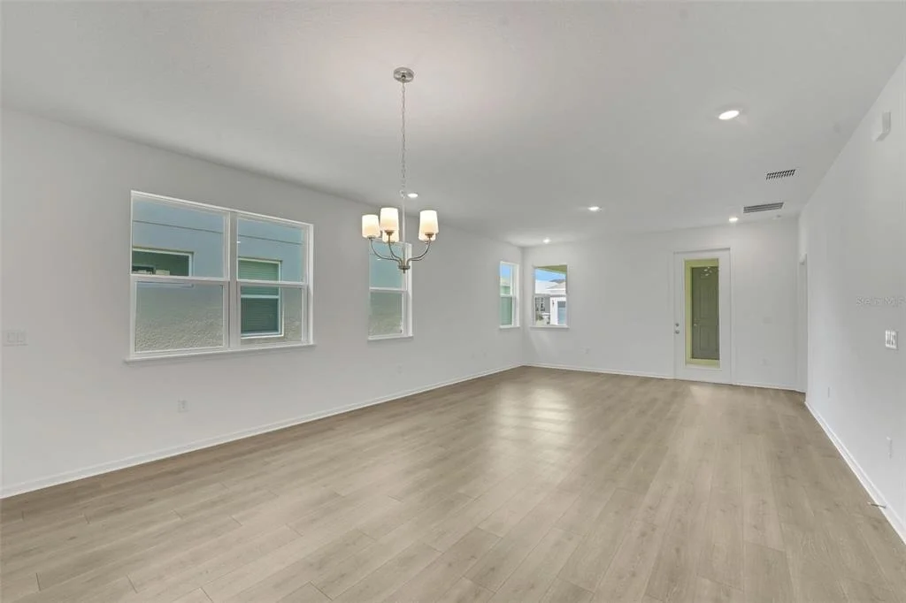 Photo of 5202 WAYPOINTE BOULEVARD