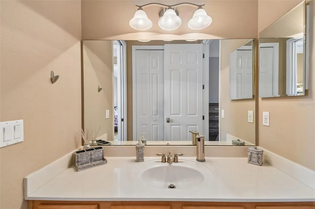 Photo of 1489 ARBITUS CIRCLE