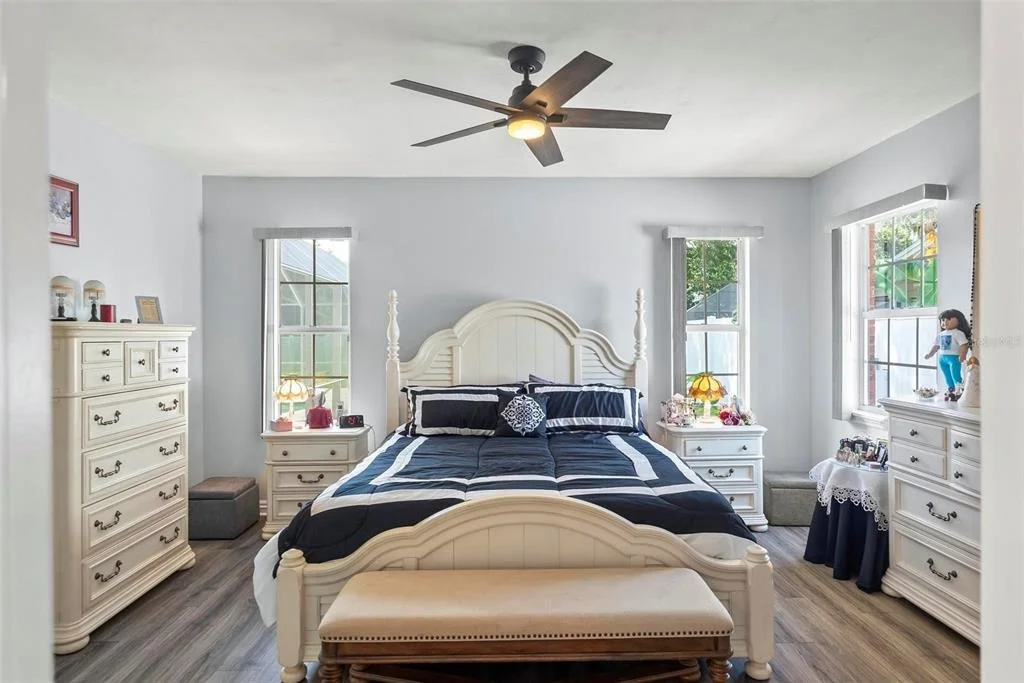Photo of 27 WINDING CREEK WAY