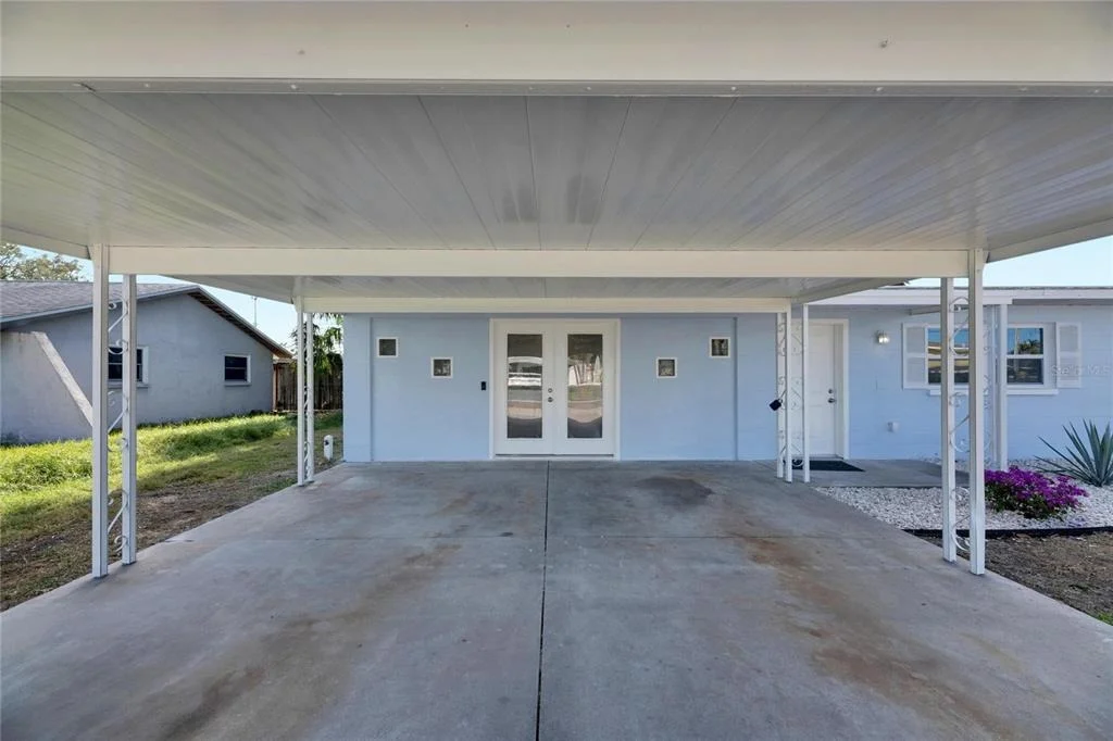 Photo of 660 FLAMINGO DRIVE