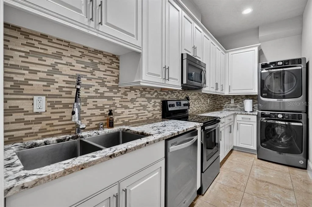 Photo of 1117 OXBRIDGE LANE