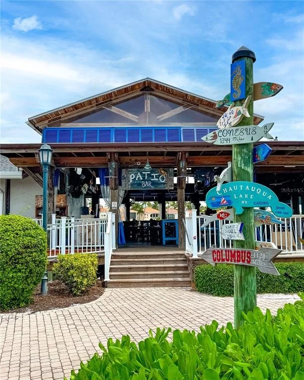 Photo of 3341 SUNSET KEY CIRCLE