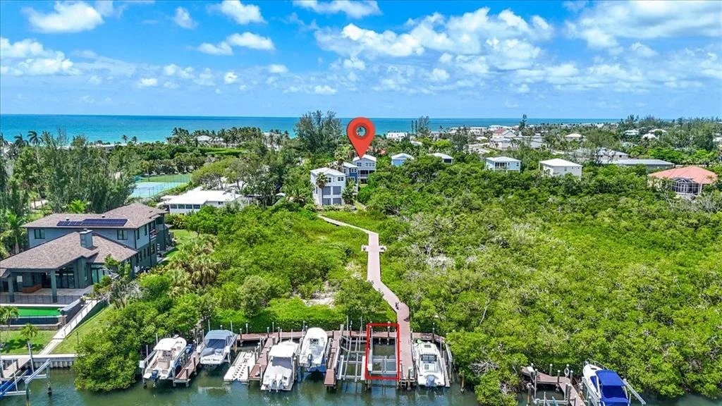 Photo of 6330 LAGUNA DRIVE