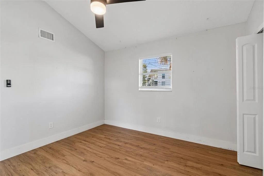 Photo of 125 HARBOR BLUFF DRIVE