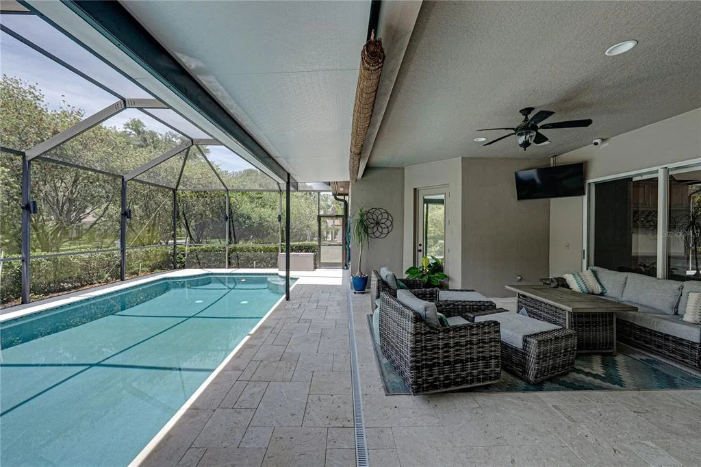 Photo of 6105 AUDUBON MANOR BOULEVARD