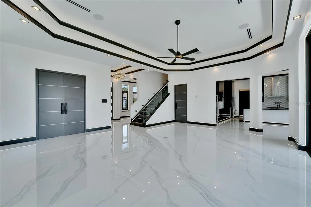 Photo of 517 TREVISO DRIVE