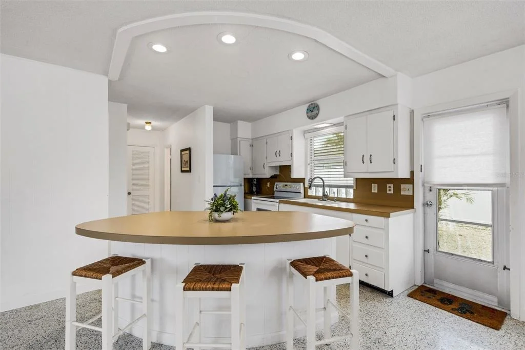 Photo of 531 GRANADA AVENUE
