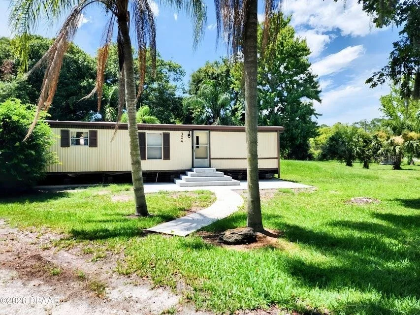 Photo of 324 N JANICE LANE