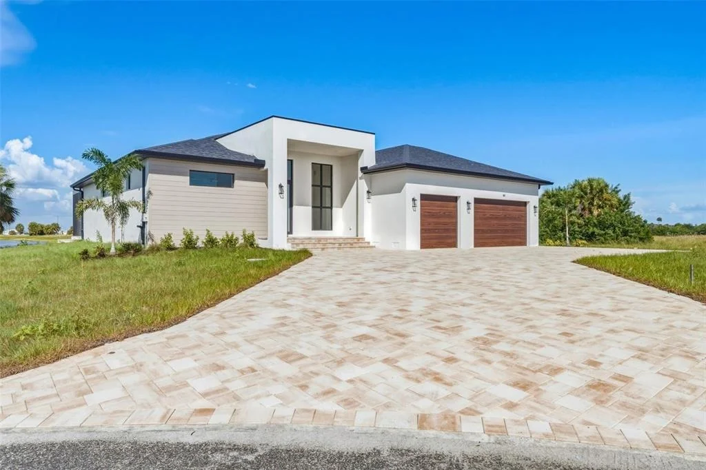 Photo of 44 SUNFLOWER DRIVE