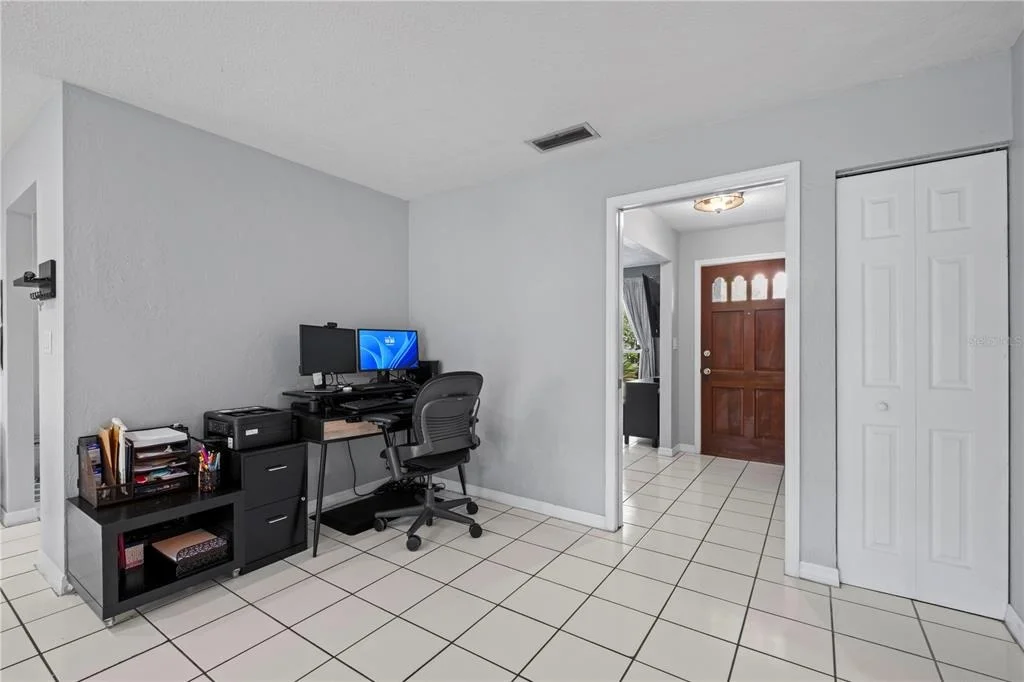 Photo of 2819 NW 55TH BOULEVARD