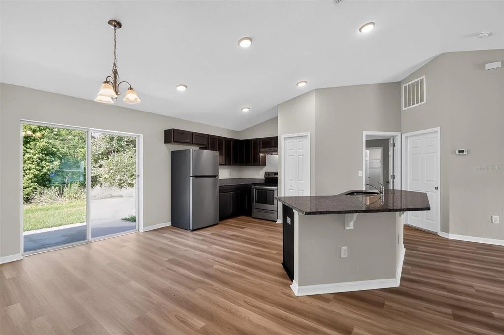 Photo of 16 SPRING LOOP COURT