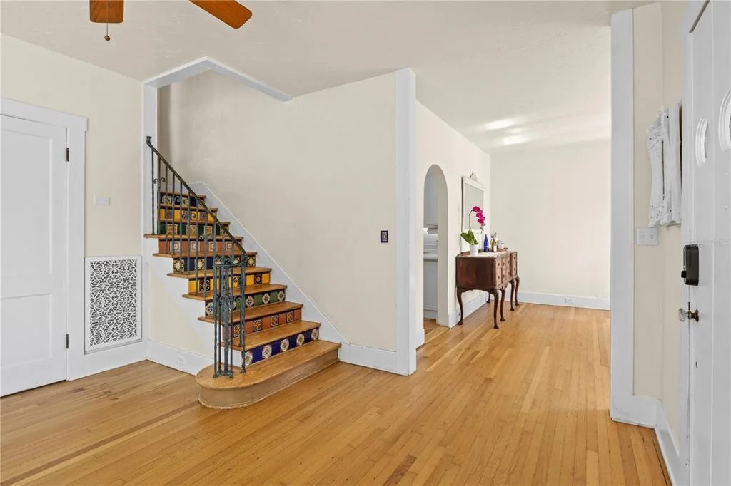 Photo of 7810 SENRAB DRIVE