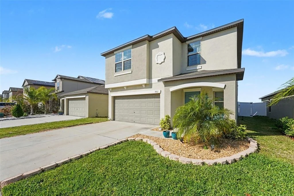 Photo of 882 OLIVE CONCH STREET