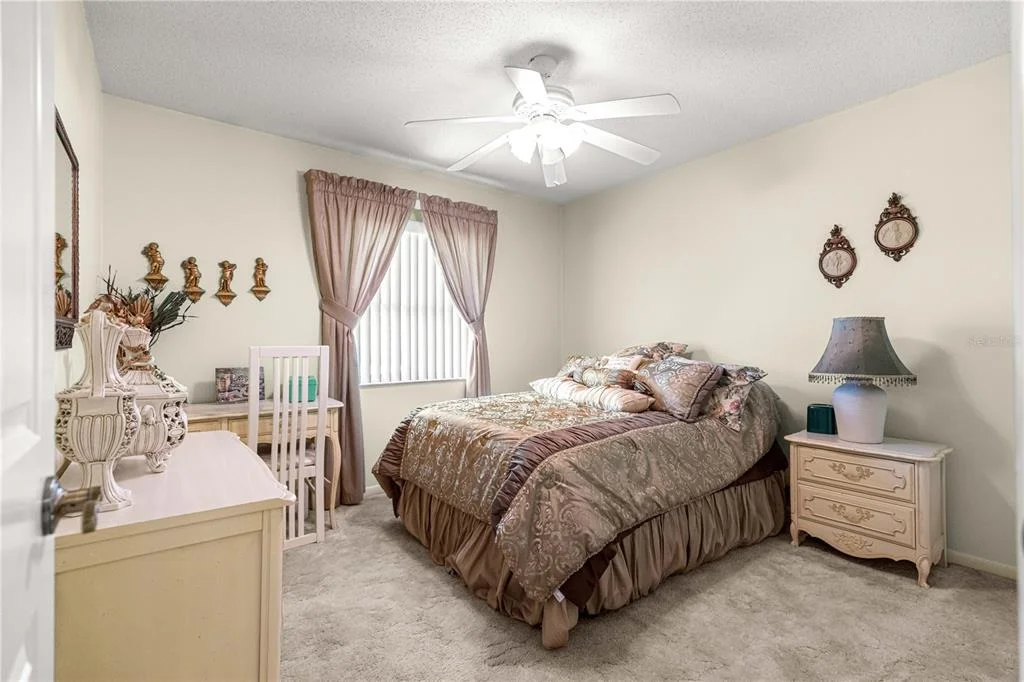 Photo of 3963 SE 15TH STREET