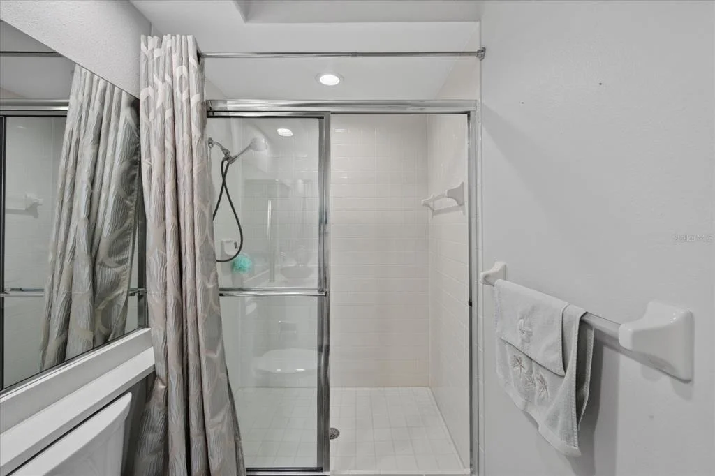 Photo of 6726 HICKORY HAMMOCK CIRCLE