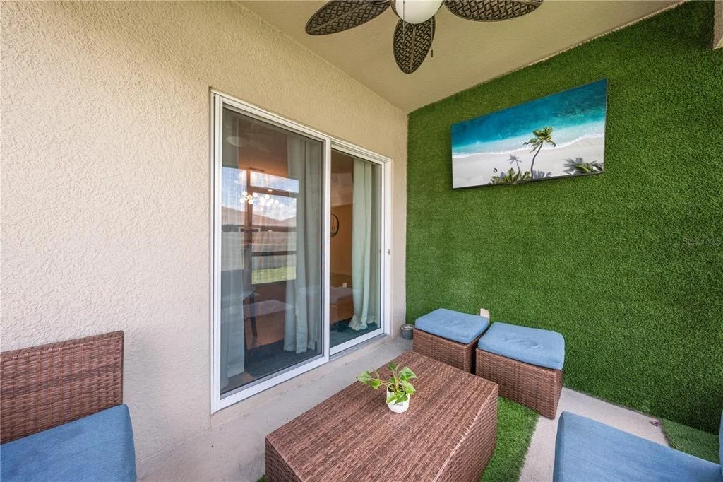 Photo of 1242 IGUANA LOOP