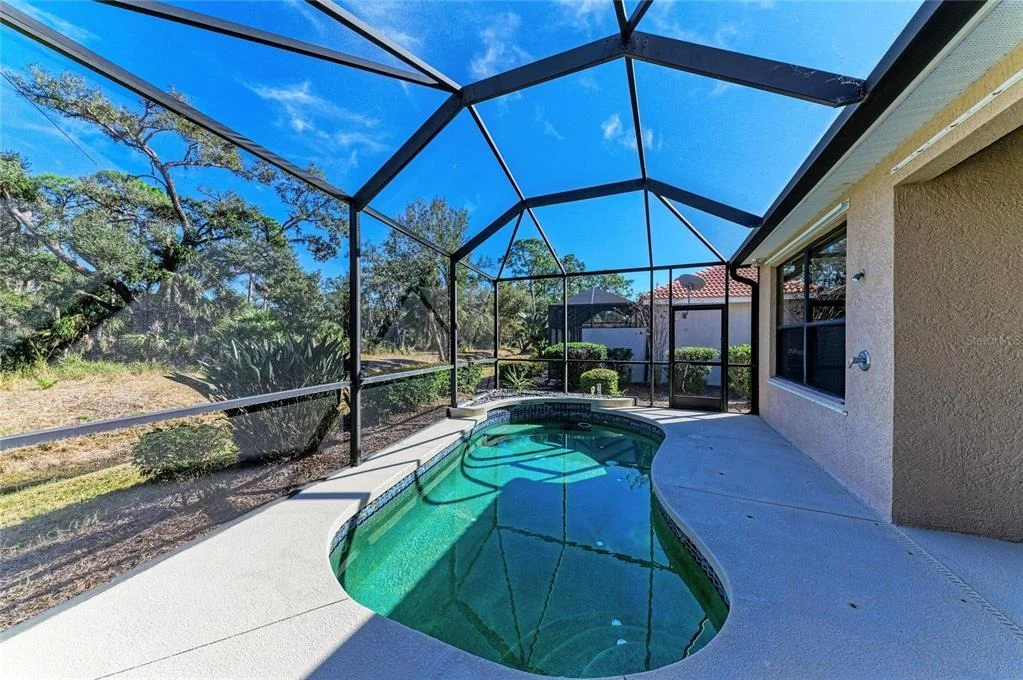 Photo of 650 CRANE PRAIRIE WAY
