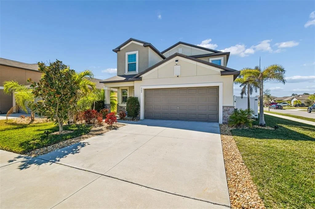 Photo of 984 OLIVE CONCH STREET