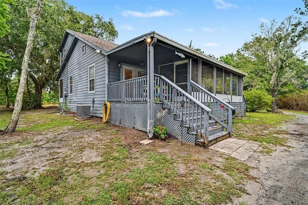 Photo of 490 PINE WOODS ROAD