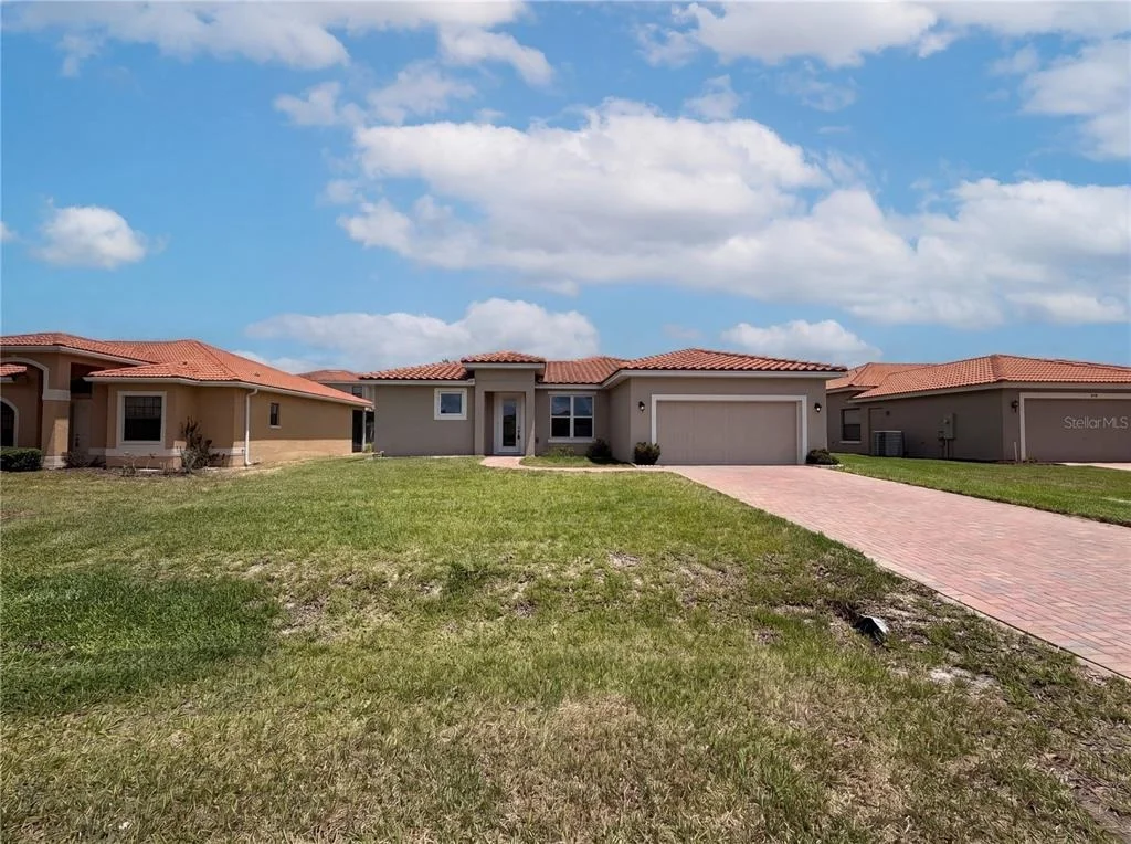 Photo of 446 CINNAMON DRIVE