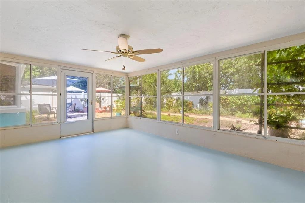 Photo of 1530 SANDY LANE