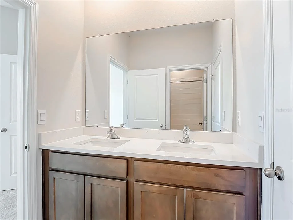 Photo of 10471 BRIDGEGATE HEIGHTS LOOP