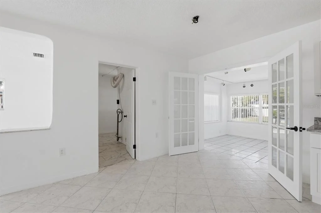 Photo of 721 BAYSHORE DRIVE