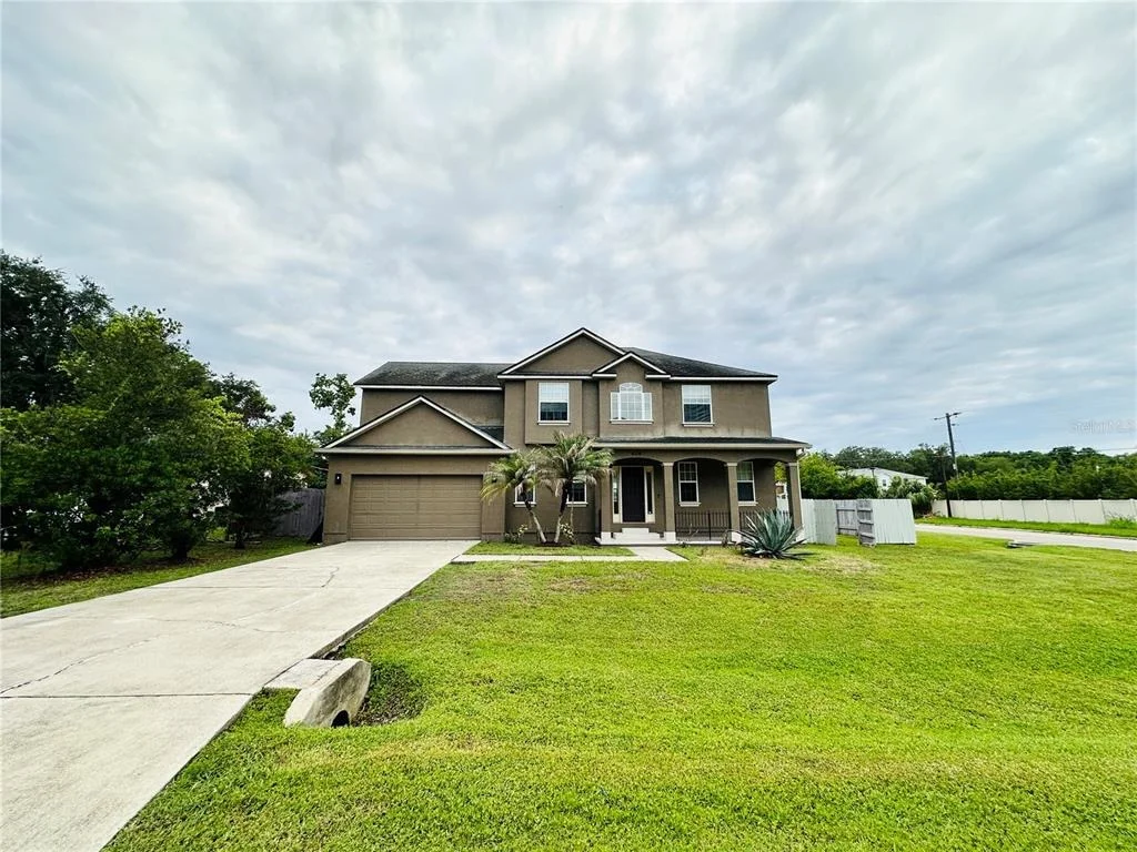 Photo of 438 PALM DRIVE