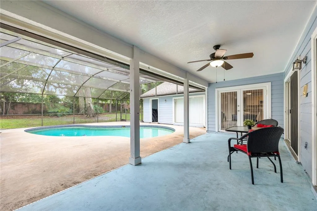 Photo of 170 OAK VIEW CIRCLE
