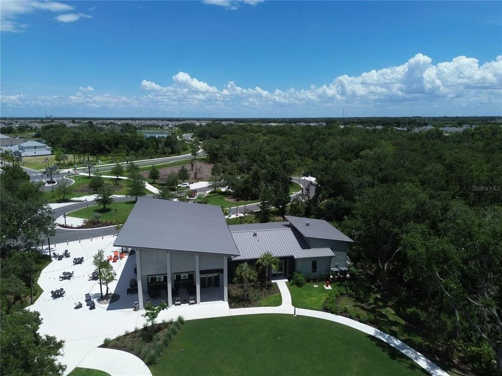 Photo of 9109 ROYAL RIVER CIRCLE