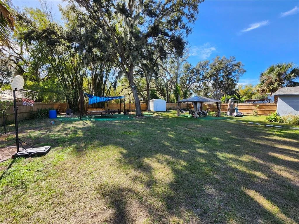 Photo of 10805 DESOTO ROAD