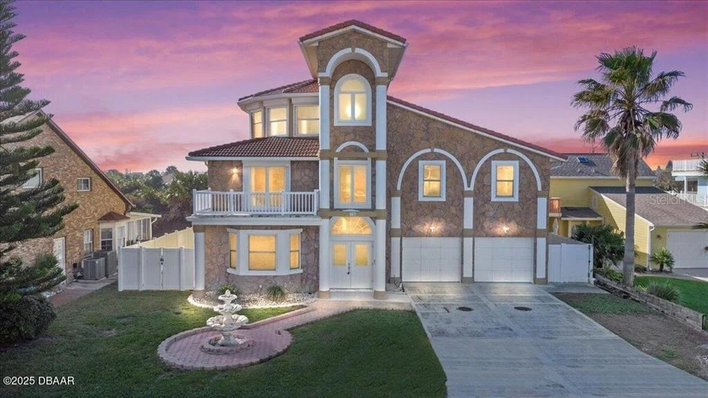 Photo of 10 CAPISTRANO DRIVE