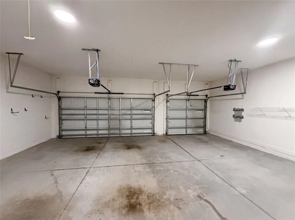 Photo of 918 BLACKTHORN DRIVE