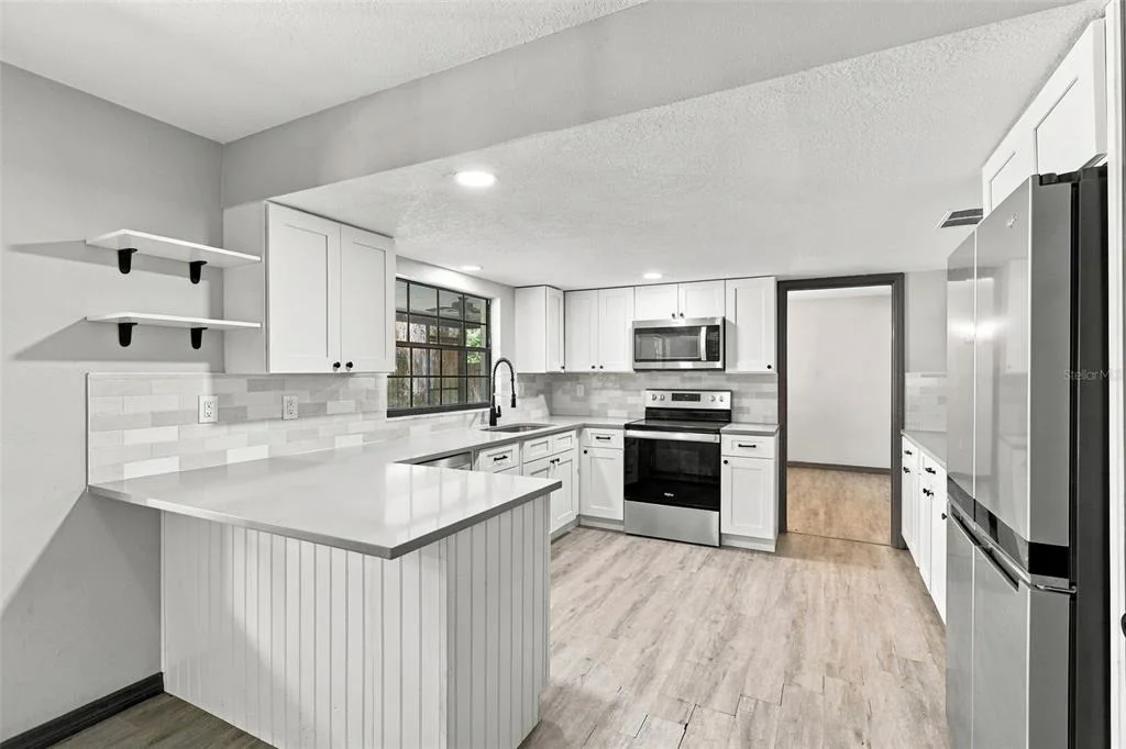 Photo of 3561 CALGARY LANE