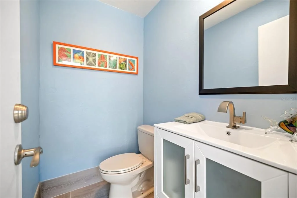Photo of 560 HARBOR COVE CIRCLE