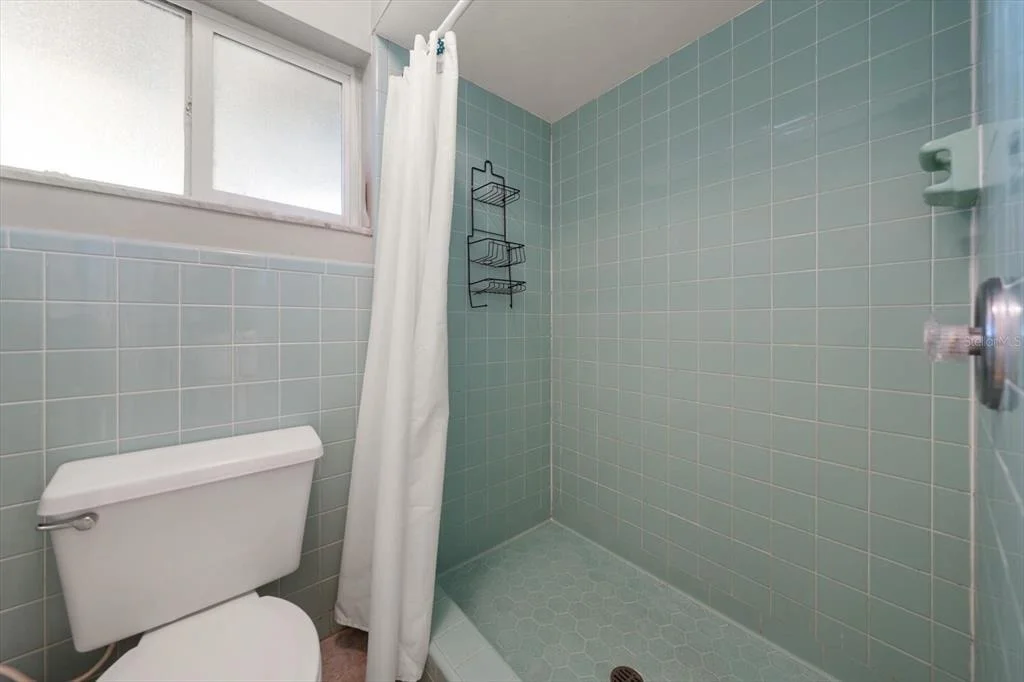 Photo of 1 MAPLEWOOD AVENUE