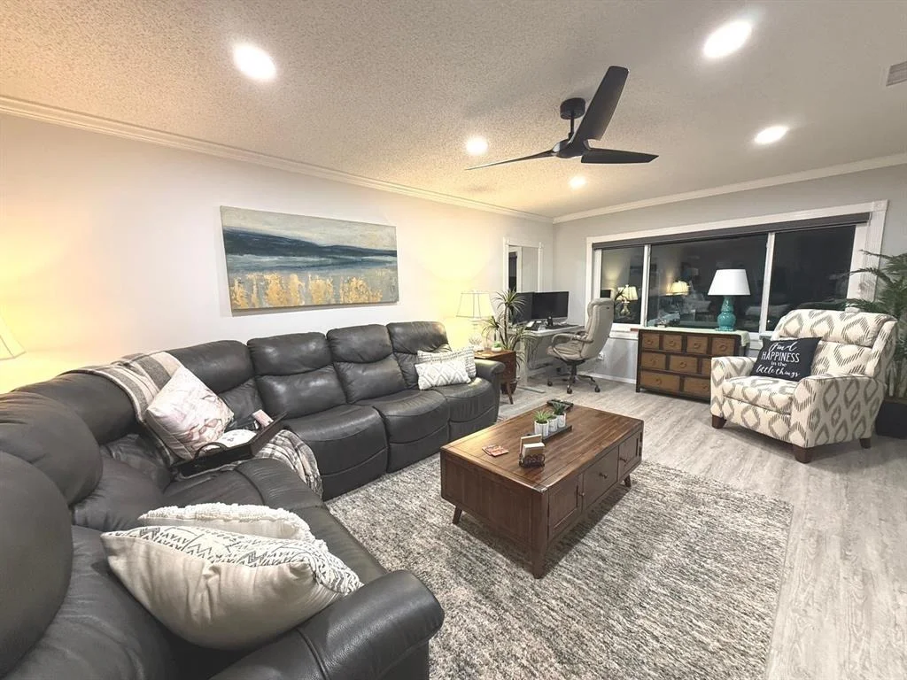 Photo of Unit 317A at 100 BLUFF VIEW DRIVE