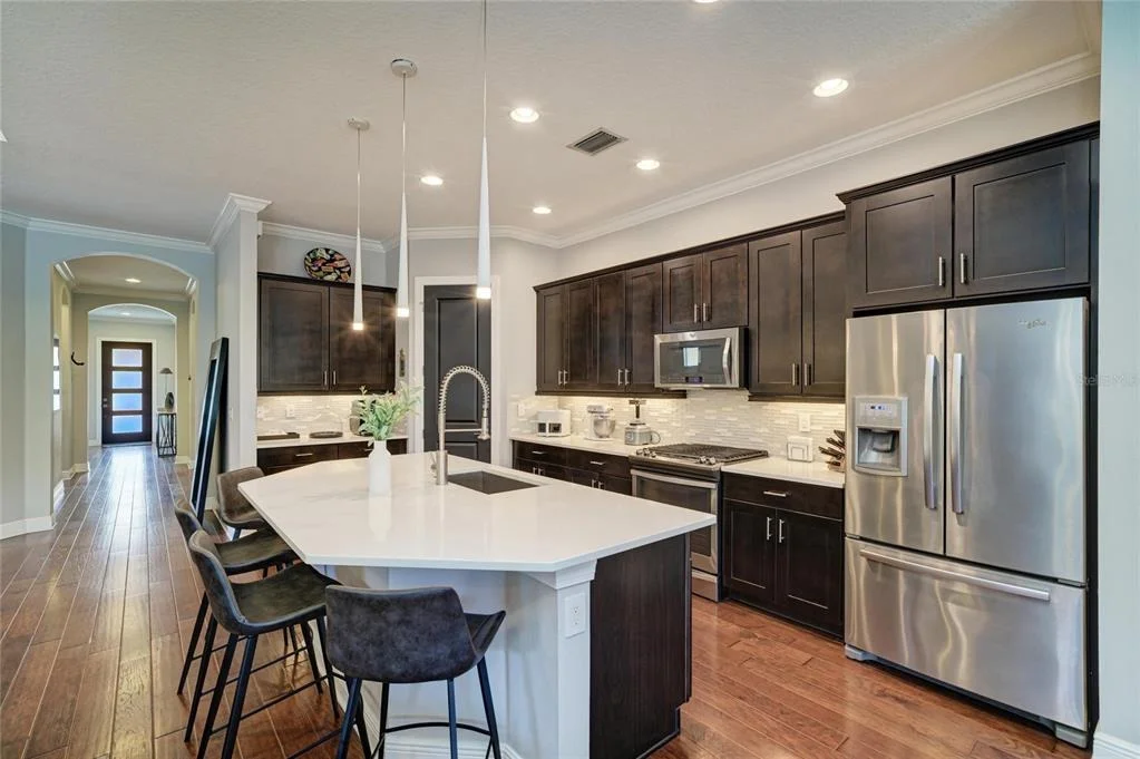 Photo of 10121 MARBELLA DRIVE
