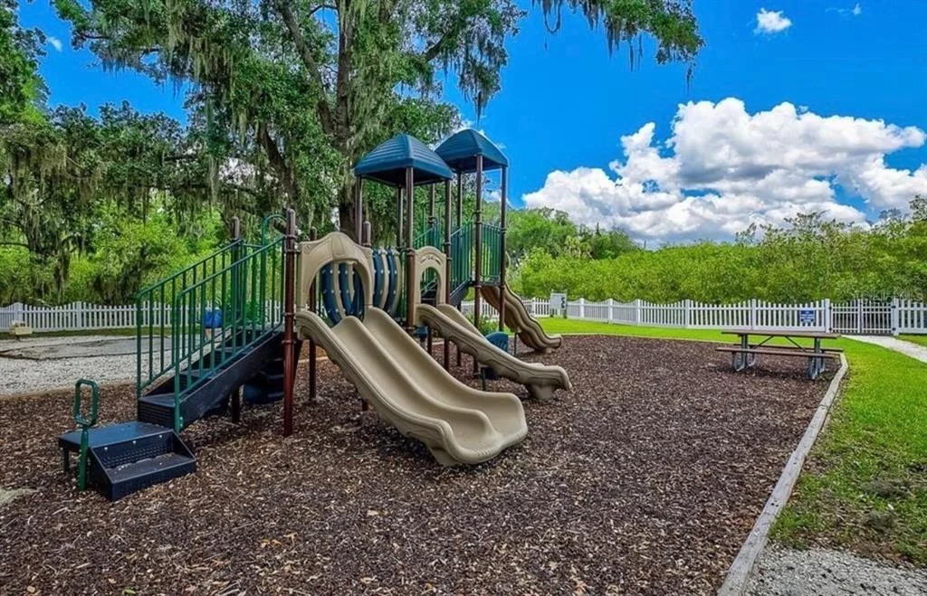 Photo of 548 REGATTA WAY