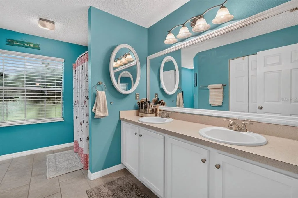 Photo of 19 RED OAK PLACE