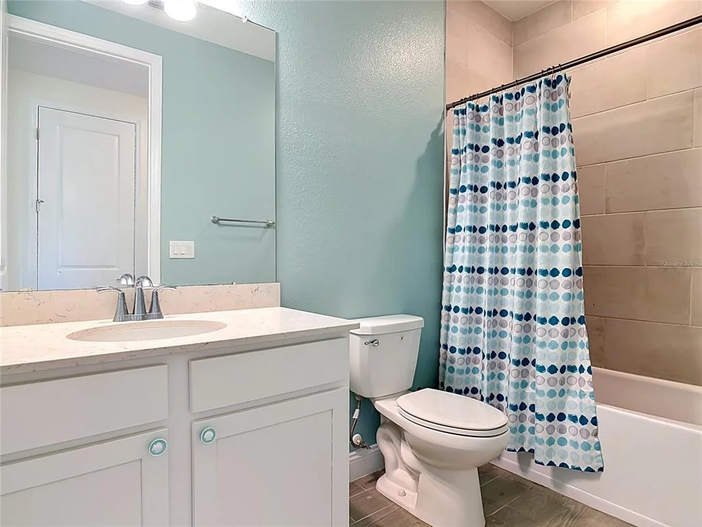 Photo of 2183 RAGLAN CIRCLE