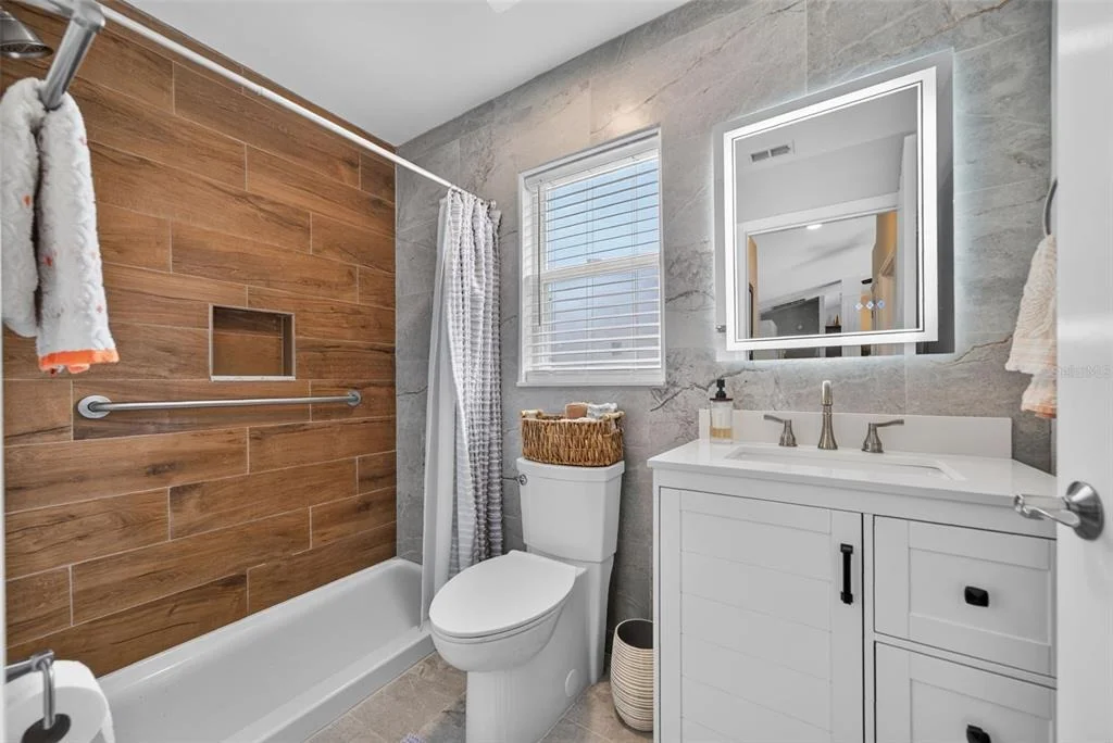 Photo of 5924 JAVA PLUM LANE