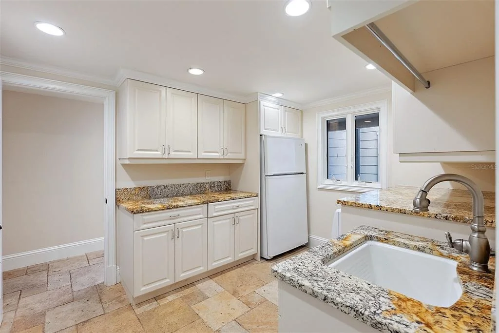 Photo of 2371 LANDINGS CIRCLE