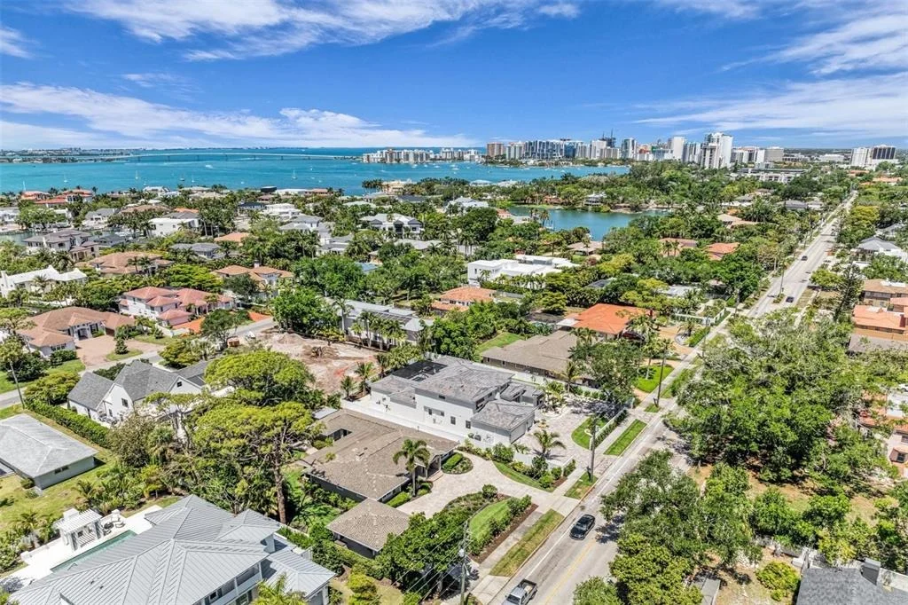 Photo of 1395 HARBOR DRIVE